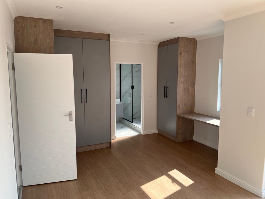 3 Bedroom Property for Sale in Sandown Western Cape